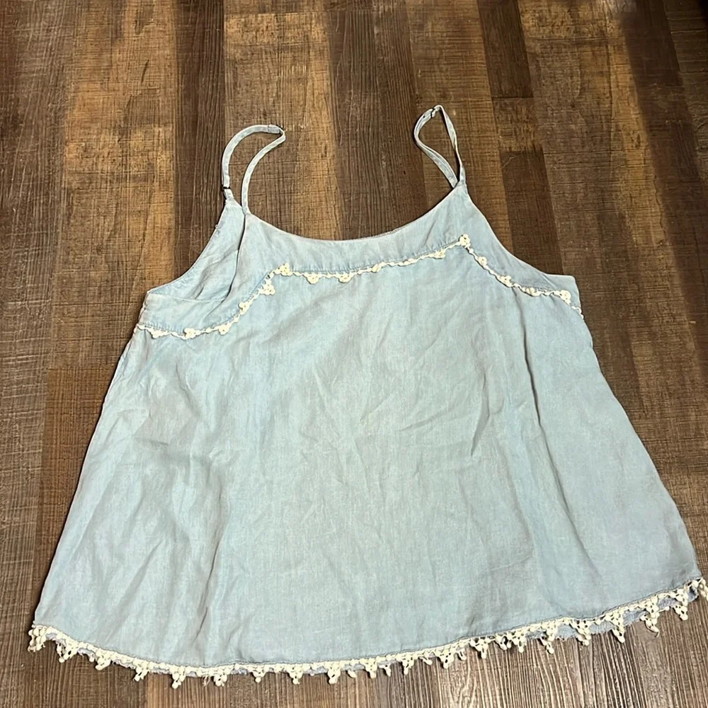 Statement women’s tank top cami medium blue v-neck adjustable straps 100% Lyocel